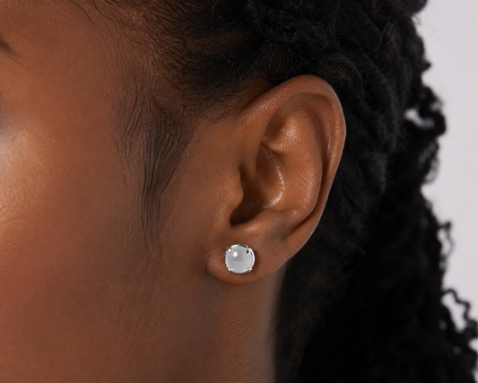 LINURE Round Icy Jade Studs