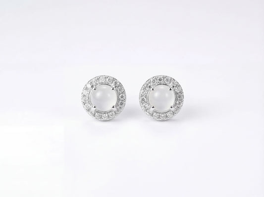 LINURE Round Mini Jade Studs