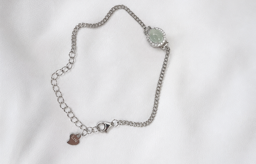 LINURE Icy Jade Oval Silver Bracelet